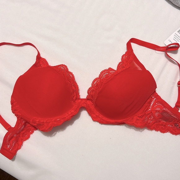 Natori Feathers Underwire Contour Bra - Picture 2 of 4